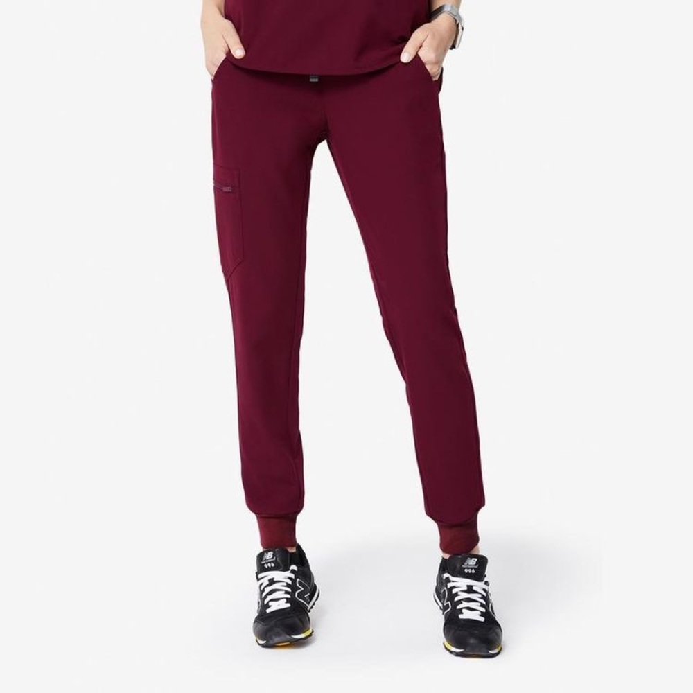 Figs scrubs XXL PETITE burgundy Zamora joggers